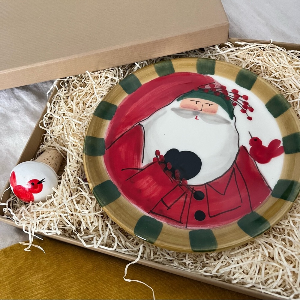 Vietri Old Saint Nick Canape Plate and Wine Cork